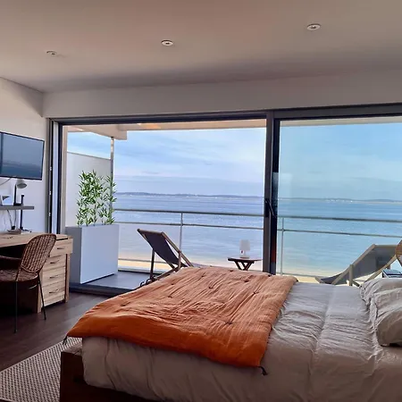 Апартаменти Premiere Ligne Acces Prive Et Direct A La Vue