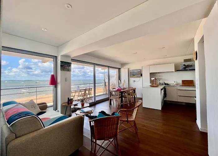 Premiere Ligne Acces Prive Et Direct A La Vue Апартаменти *