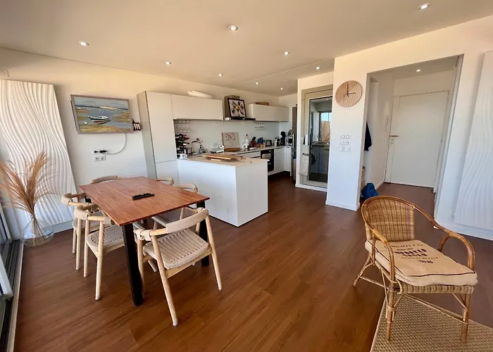 Апартаменти Premiere Ligne Acces Prive Et Direct A La Vue Аркашон