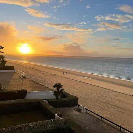 Premiere Ligne Acces Prive Et Direct A La Vue Апартаменты *