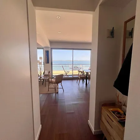 Апартаменти Premiere Ligne Acces Prive Et Direct A La Vue