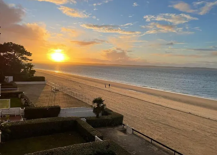 Premiere Ligne Acces Prive Et Direct A La Vue Апартаменты *